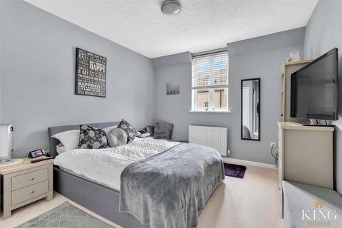 10 Barrie Close, Stratford-upon-avon, CV37 7JE