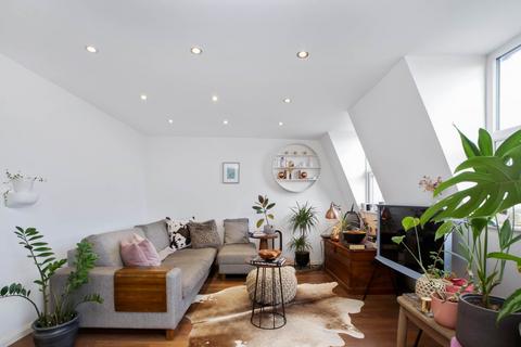 1 bedroom apartment to rent, Walthamstow Village