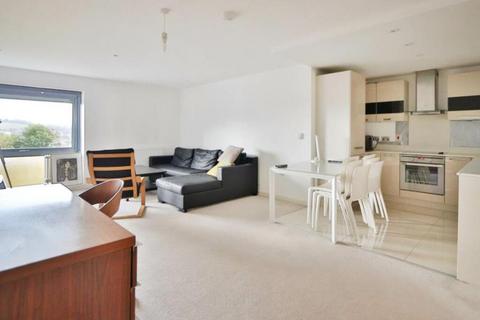 2 bedroom apartment to rent, The Residence, Guildford GU1