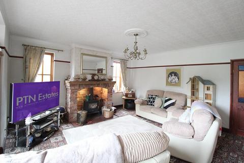 Harley Cottage Blackhills, Swindon, Dudley, DY3 4PU