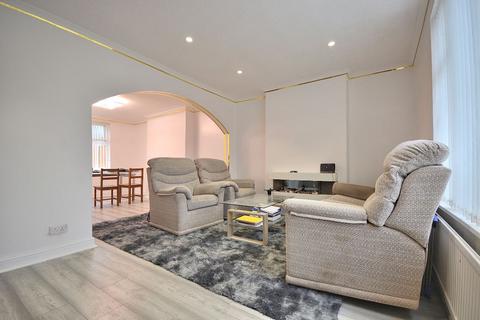 3 bedroom detached house for sale, Grove Road, Sutton-in-Ashfield