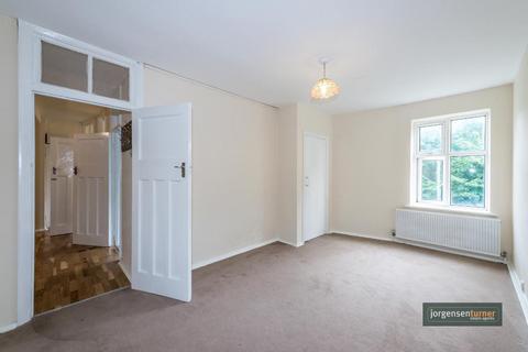 2 bedroom flat for sale, Salusbury Road, Queens Park