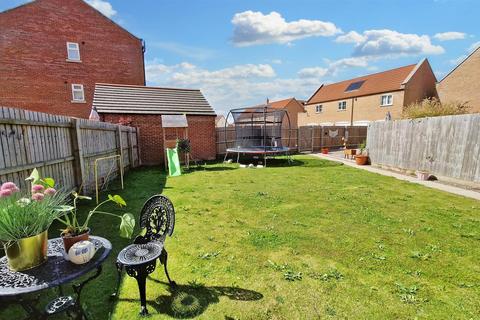 4 bedroom semi-detached house for sale, The Circus, Spalding