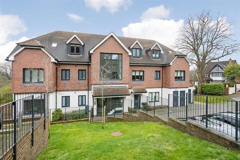 2 bedroom apartment for sale, 25 Monahan Avenue, Purley CR8