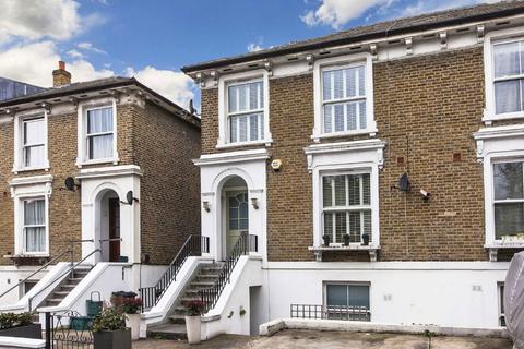 4 bedroom house to rent, Cambridge Road North, London W4