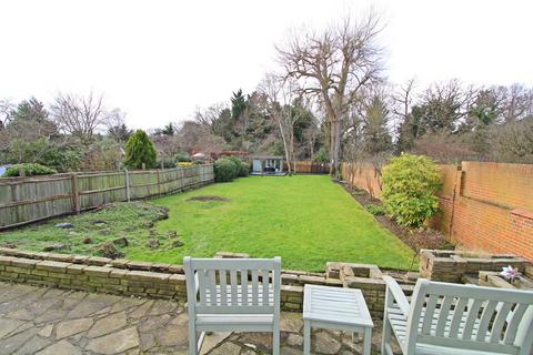 116 Wickham Way, Beckenham, BR3 3AR