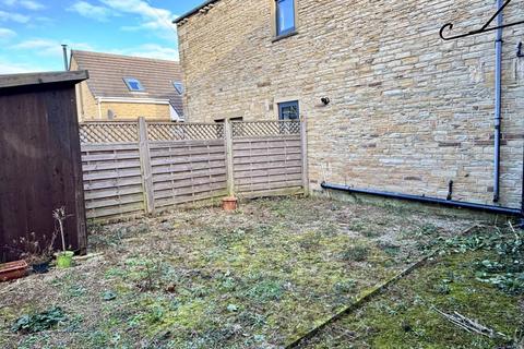 13 Tabbs Lane, Scholes, Cleckheaton, BD19 6DY