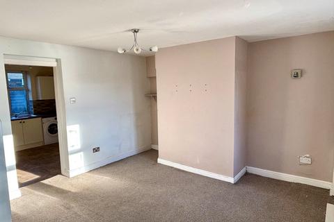 13 Tabbs Lane, Scholes, Cleckheaton, BD19 6DY