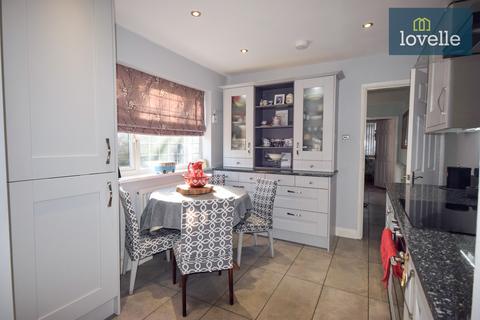 4 bedroom bungalow for sale, Hunter Place, Louth LN11