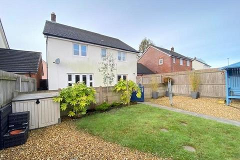 4 bedroom detached house for sale, Mount Pleasant, Llangunnor