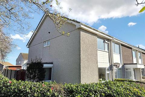 77 Messack Close, Falmouth, TR11 4SH