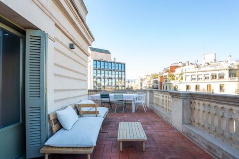 2 bedroom penthouse, Penthouse For Sale In Eixample, Eixample, Barcelona