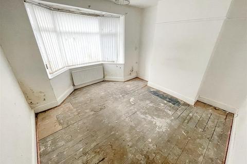 2 bedroom flat for sale, Wellington Road, Gateshead NE11