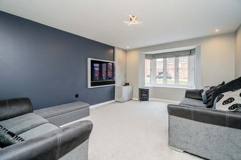 5 bedroom detached house for sale, Montserrat Court, Milton Keynes, MK3