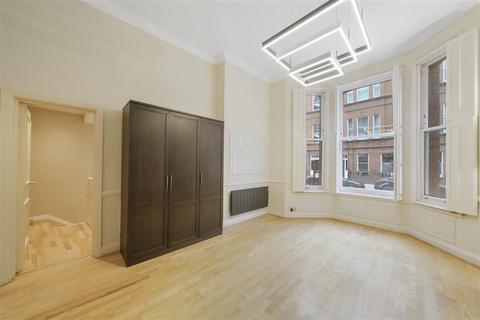 1 bedroom flat to rent, Egerton Gardens, SW3