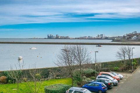 Flat 5, 171 Lower Granton Road, Edinburgh, EH5 1GL