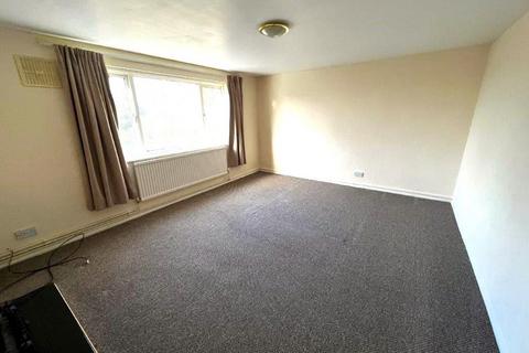 2 bedroom maisonette to rent, Higham Way, Burbage, Hinckley