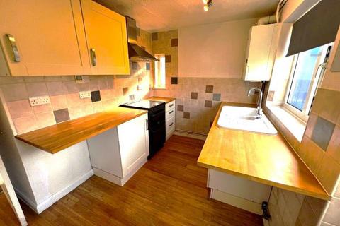 2 bedroom maisonette to rent, Higham Way, Burbage, Hinckley