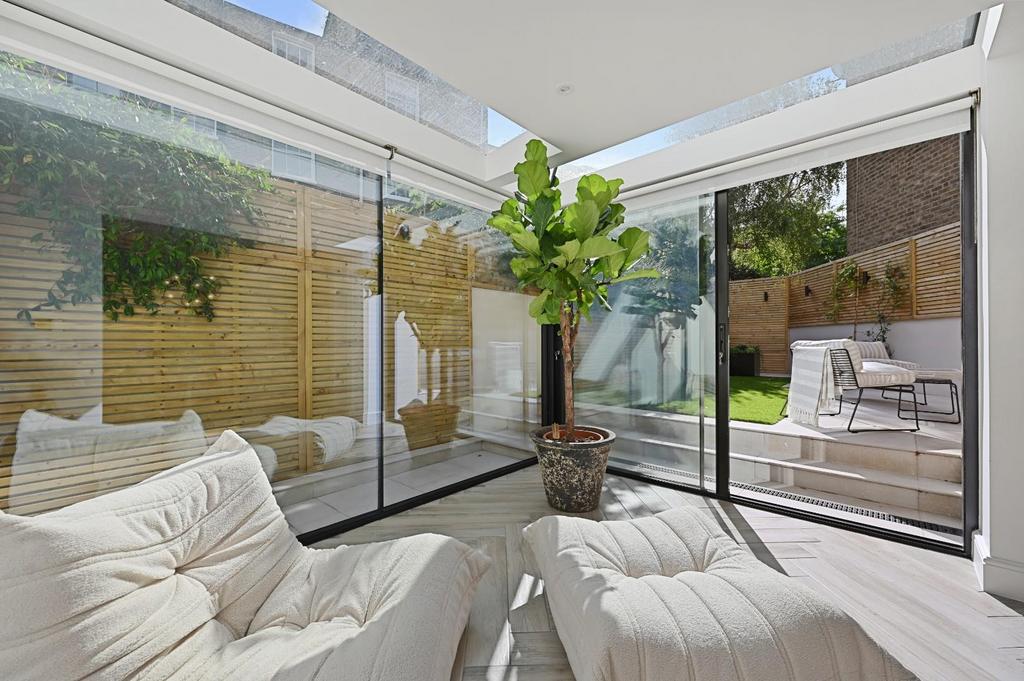 Sitting Area