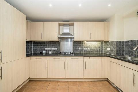 2 bedroom flat to rent, Rotherhithe Street, London SE16