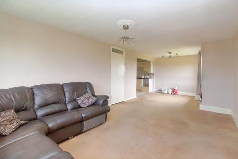 69 Longfellow Crescent, Oldham, OL1 4QN