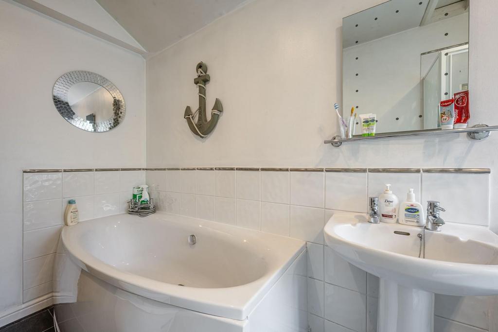 Bathroom 3