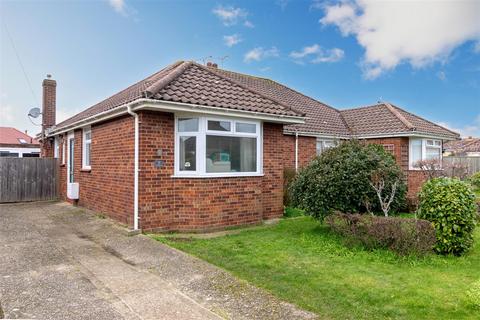 5 Leeward Close, Worthing, BN13 1NE