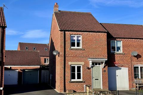 2 bedroom semi-detached house to rent, Grebe Way, Pickering YO18