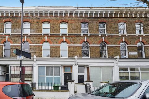 4 bedroom terraced house to rent, Marlborough Road, Upper Holloway