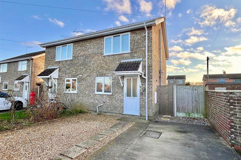 2 bedroom semi-detached house for sale, Manor Way, Ormesby