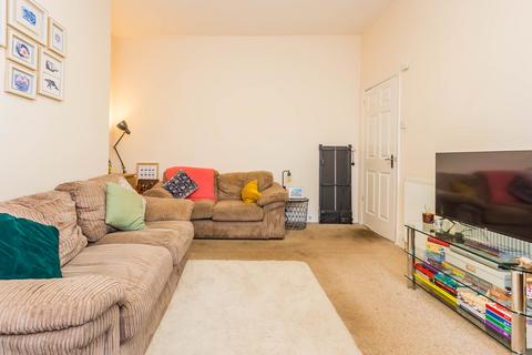 3 bedroom flat for sale, Simonside Terrace, Newcastle upon Tyne NE6