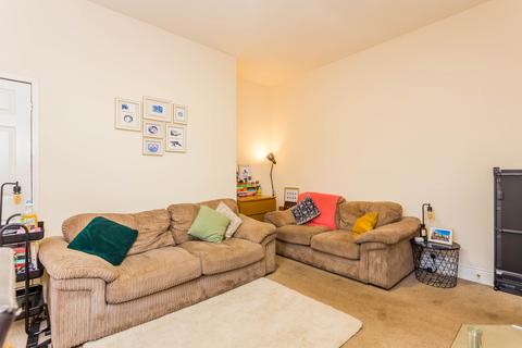 3 bedroom flat for sale, Simonside Terrace, Newcastle upon Tyne NE6