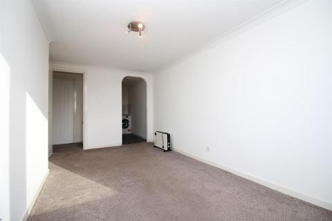 1 bedroom flat for sale, Park View, Stoneyburn EH47