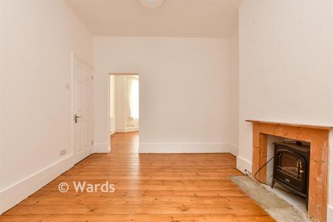 4 bedroom terraced house for sale, Hatfeild Road, Margate, Kent
