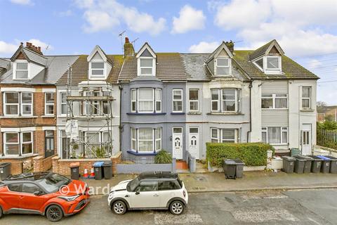 4 bedroom terraced house for sale, Hatfeild Road, Margate, Kent