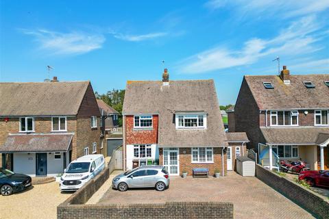 4 bedroom detached house for sale, Stuart Avenue, Eastbourne