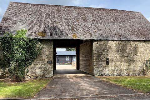 2 bedroom barn conversion to rent, Church Lane, Hampton Poyle, Kidlington, OX5
