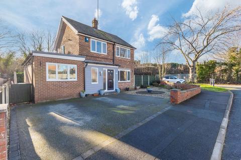 3 bedroom detached house for sale, Snowden Avenue, Ferrybridge, Knottingley WF11