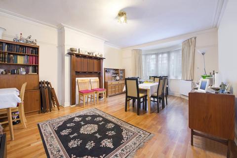 6 bedroom semi-detached house for sale, Ravenscroft Avenue, Golders Green