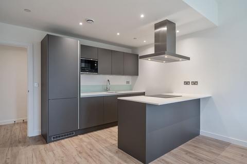 3 bedroom apartment to rent, Atlantis Avenue, Beckton E16