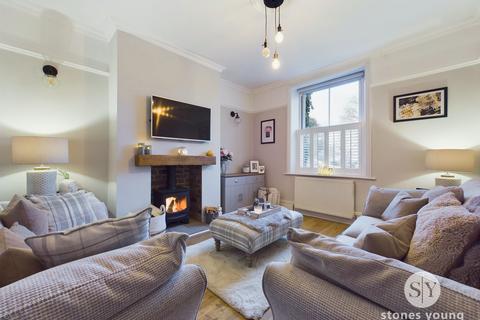 2 Church View, Wilpshire, Blackburn, BB1 9HL