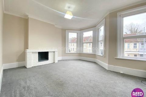 2 bedroom flat for sale, Southchurch Avenue, Southend On Sea