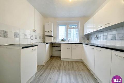 2 bedroom flat for sale, Southchurch Avenue, Southend On Sea