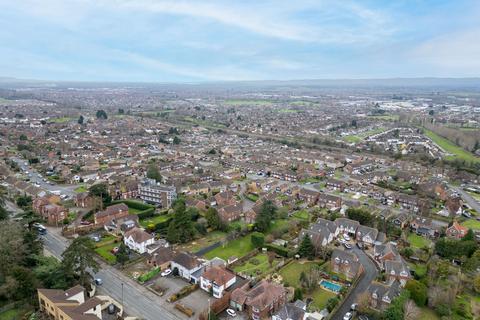 5 bedroom detached house for sale, Stroud Road, Gloucester GL4