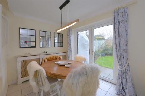 3 bedroom detached house for sale, Reedham Road, Herongate, Shrewsbury