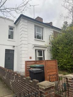 4 bedroom terraced house to rent, Park Road, London N8