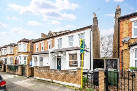 3 bedroom flat to rent, Albacore Crescent, Ladywell, London, SE13