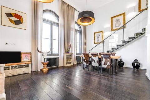 2 bedroom flat for sale, Fulham Road, London, SW10