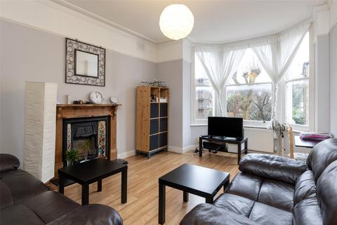 2 bedroom apartment for sale, Dyne Road, London NW6