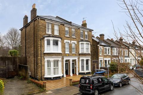 2 bedroom apartment for sale, Dyne Road, London NW6